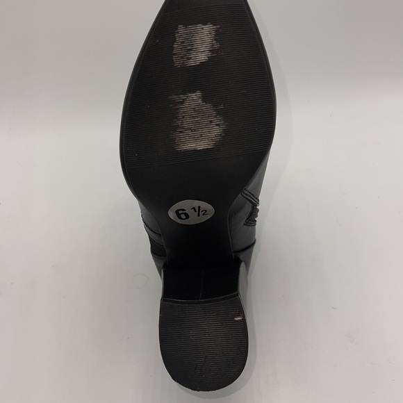 #S0050 Mari A. Comfort Black Zip-Up Pointed Toe Boots | Size: 6.5M - Picture 7 of 12